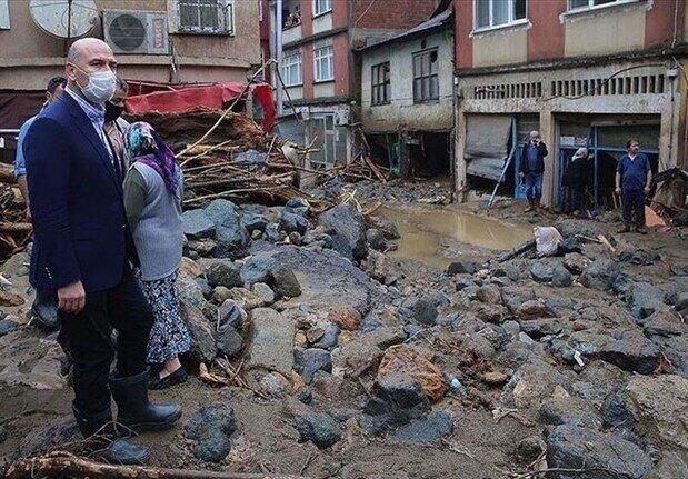 کشته‌های زلزله در سوریه و ترکیه به بیش از ۲۲۰۰ نفر رسید