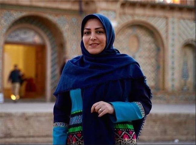 المیرا شریفی مقدم مجری شبکه خبر روحانی را با خاک یکسان کرد+فیلم