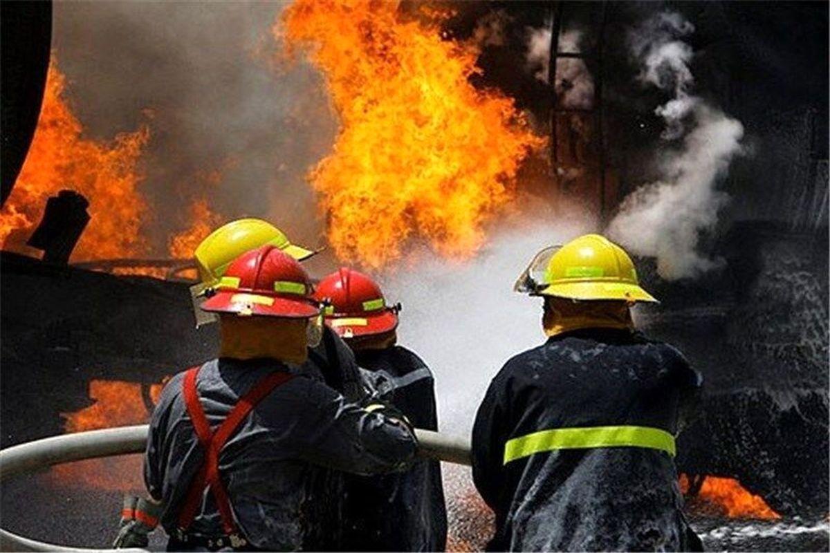 آتش سوزی در خیابان ناصرخسرو  | علت این آتش سوزی چیست؟