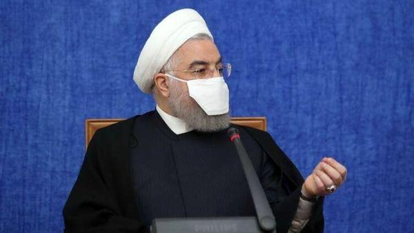 ماسک جدید و خاص حسن روحانی سوژه شد+عکس جنجالی