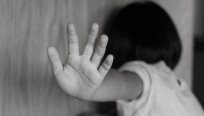 ماجرای آزارجنسی پدر بی رحم به دختر 17 ماهه اش در فضای مجازی غوغا کرد!