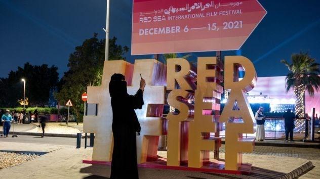 ترویج همجنس گرایی در عربستان | در جشنواره عربستان چه می گذرد؟