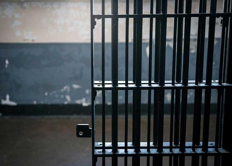 مجازات فرار از زندان چیست؟ | اصلی ترین علل فرار مجرمان از زندان 