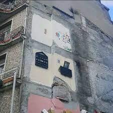 صد رحمت به خانه های تهران؛ تصویری عجیب از آپارتمانی در ترکیه پس از زلزله | عکس