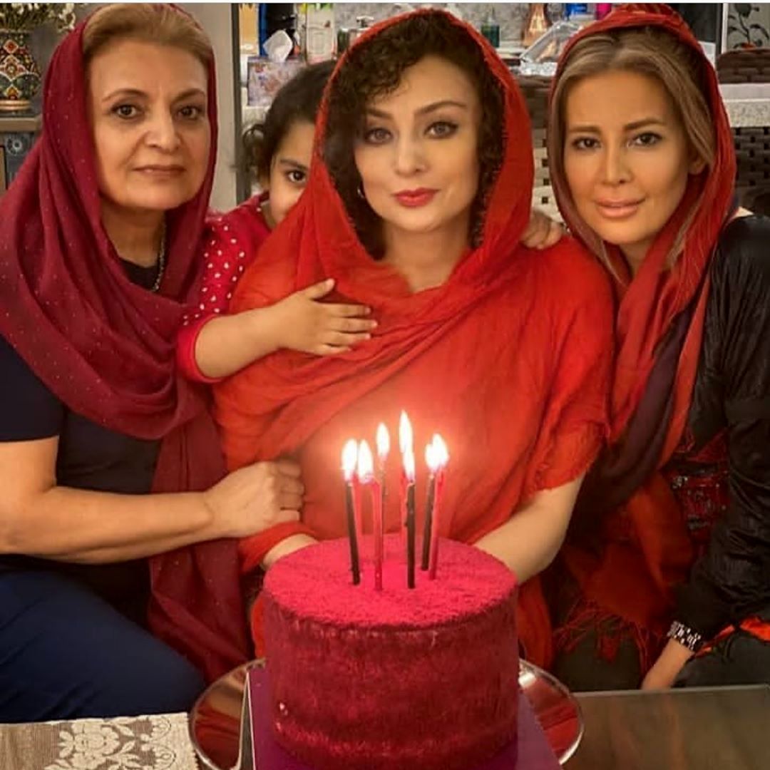لباس عجیب یکتا ناصر در جشن تولدش