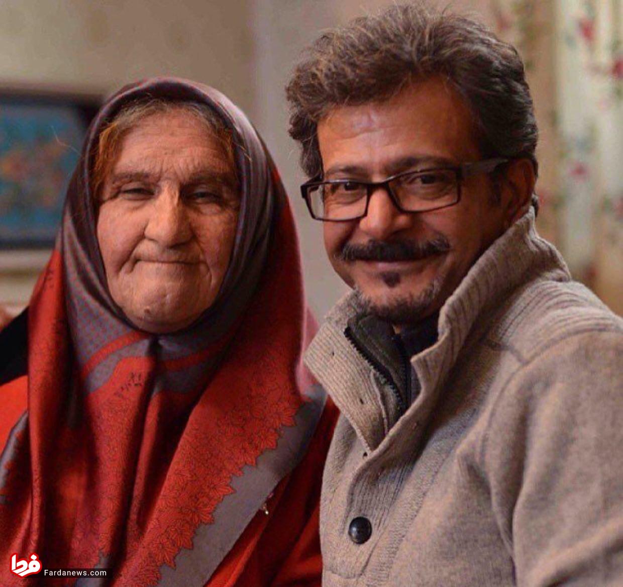 عکس: محسن تنابنده در نقش یک پیرزن