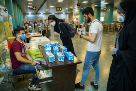 متروی تهران در روزهای «ماسک اجباری» ایستگاه میدان آزادی
