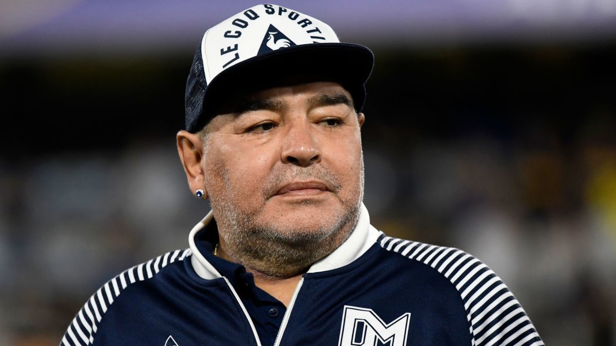 دیگو مارادونا اسطوره فوتبال جهان درگذشت + علت مرگ
